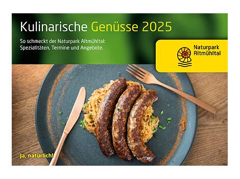 Zu sehen ist der Titel einer Broschüre mit dem Logo des Naturpark Altmühltal. Das Titelbild zeigt einen Teller, auf dem drei Bratwürste auf Sauerkraut liegen, links ein Messer und oberhalb eine Gabel.